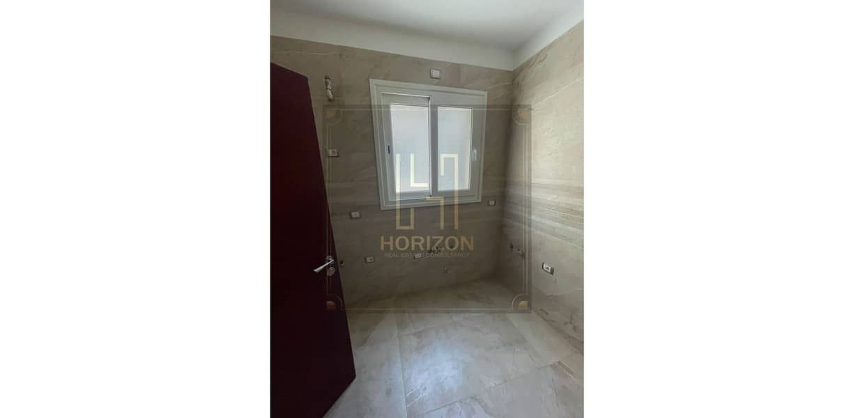 8 WhatsApp Image 2025-11-13 at 4.59. 13 PM (4). jpg