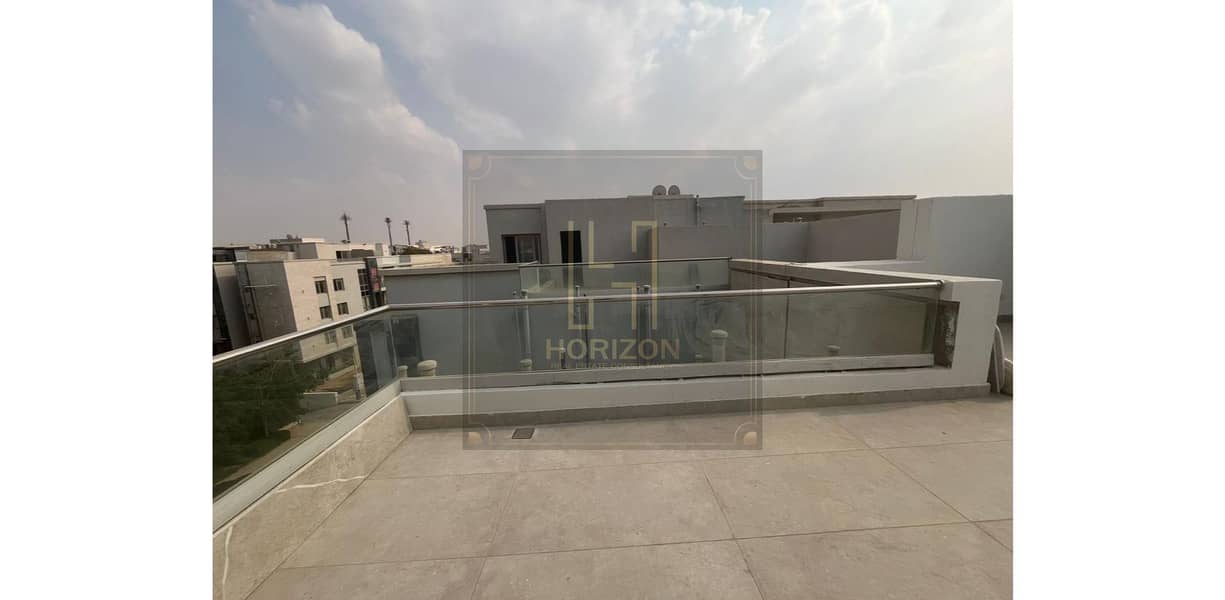 10 WhatsApp Image 2025-11-27 at 3.34. 32 PM. jpg