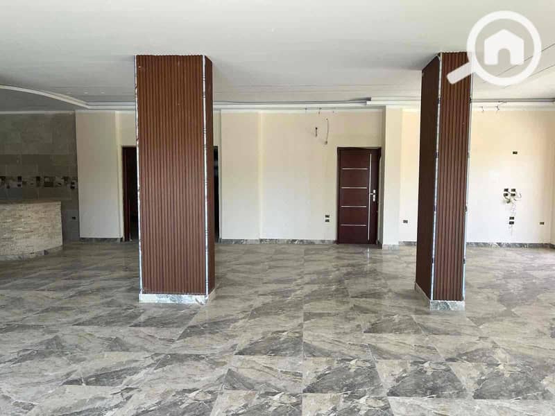 7 607939e6-381f-413d-82e3-e9868a017f27. jpg