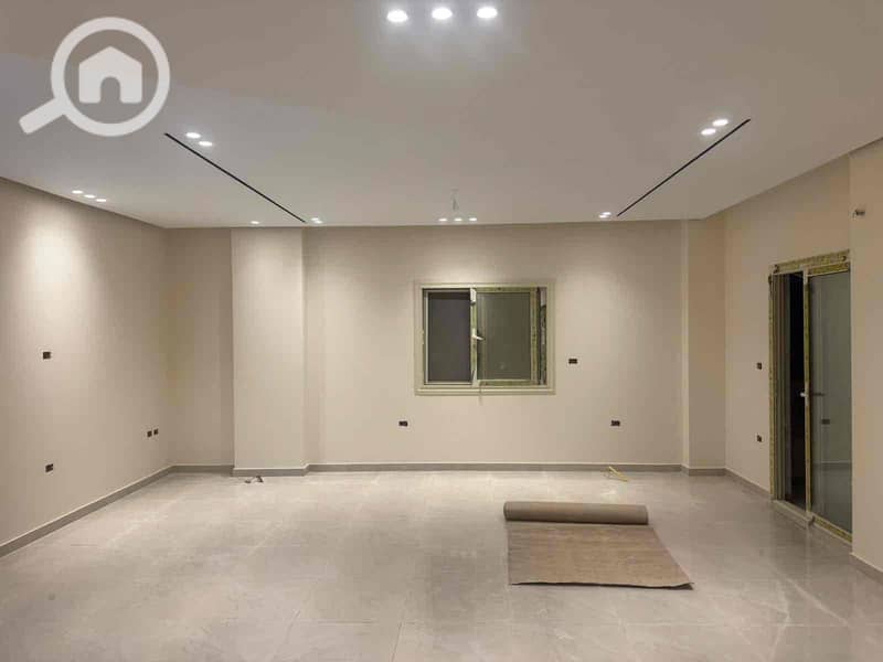 5 814b232b-09c9-45af-ac60-4379a8c2f4bf. jpg