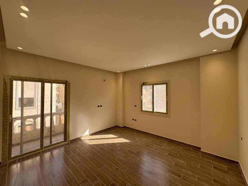 9 d3b15fe4-c806-4503-afc0-99072bb38e2b. jpg