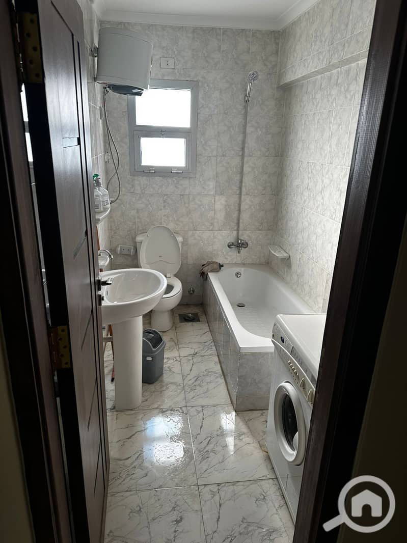 3 WhatsApp Image 2025-11-26 at 20.34. 34 (2). jpeg