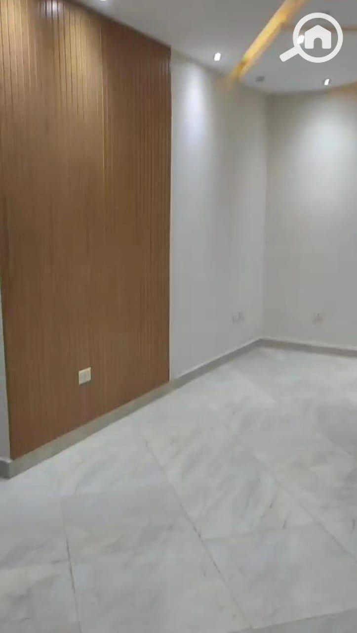 4 photo_5_2025-11-28_00-54-08. jpg