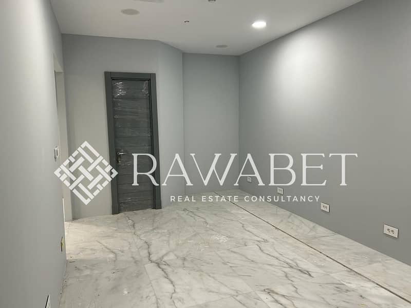 15 WhatsApp Image 2025-10-26 at 10.31. 12 PM(1). jpeg