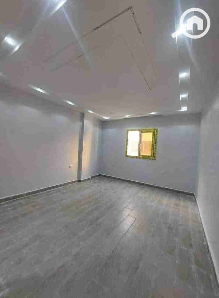 9 FB_IMG_1739896065210. jpg