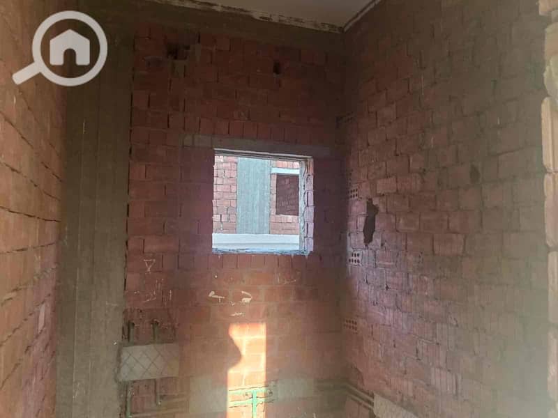 2 fb2205ea-bc92-4dd3-acc4-c3f14b83675d. jpg