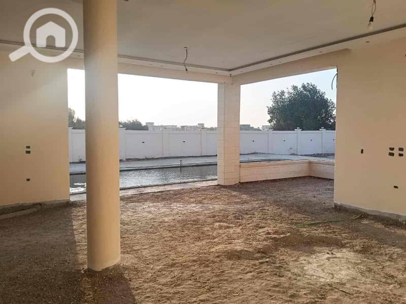 7 dfbb906a-93cc-48b6-95bd-a00b47fa0fb3. jpg