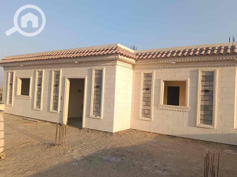 12 02f6d13e-5d94-4c2b-8ef5-9fca8c630537. jpg