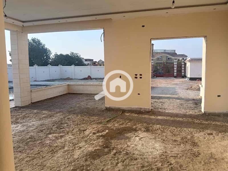 15 7ac98ba8-8c75-445d-bad1-4047e214aa0a. jpg