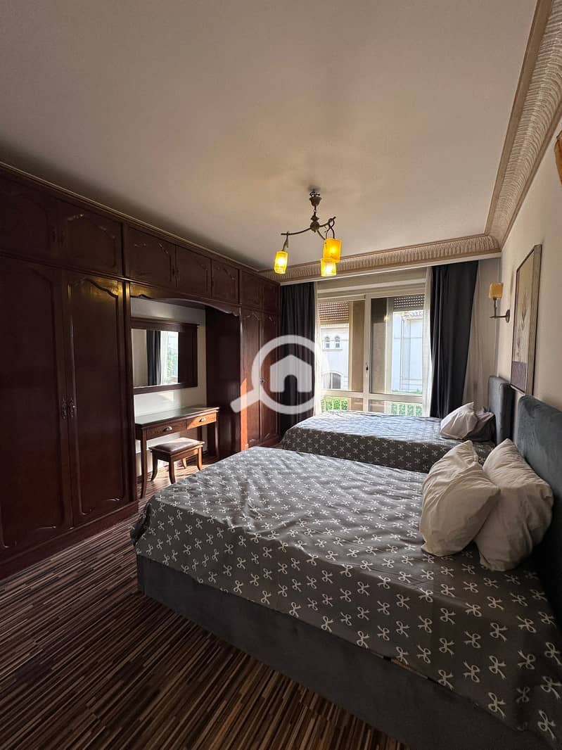 a26a9a83-bf6b-4628-9388-f090f99c263e0. jpg