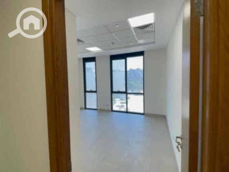 2 c0b41868-fbd1-44ac-9370-c1ef59a70f97. jpg