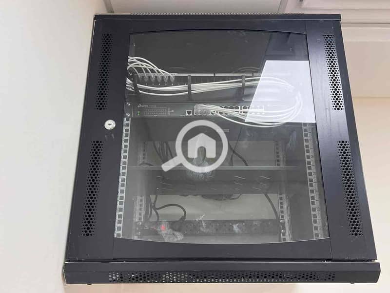 9 0c853ab1-ac8f-4f99-add6-7a5eca1ebea1. jpg