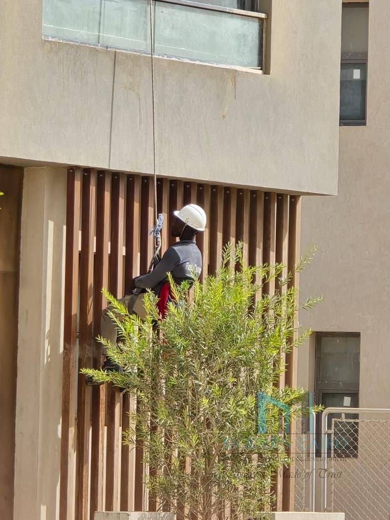 8 WhatsApp Image 2025-11-27 at 23.56. 06_e6afba4d. jpg