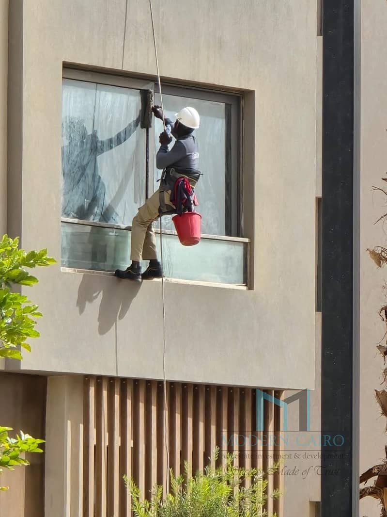 4 WhatsApp Image 2025-11-27 at 23.56. 06_3e78f023. jpg