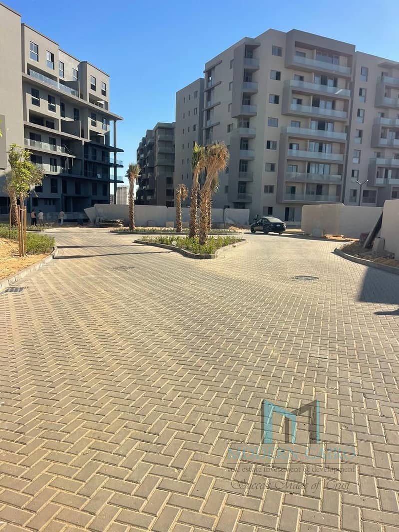 22 WhatsApp Image 2025-11-27 at 23.56. 12_c84e731e. jpg