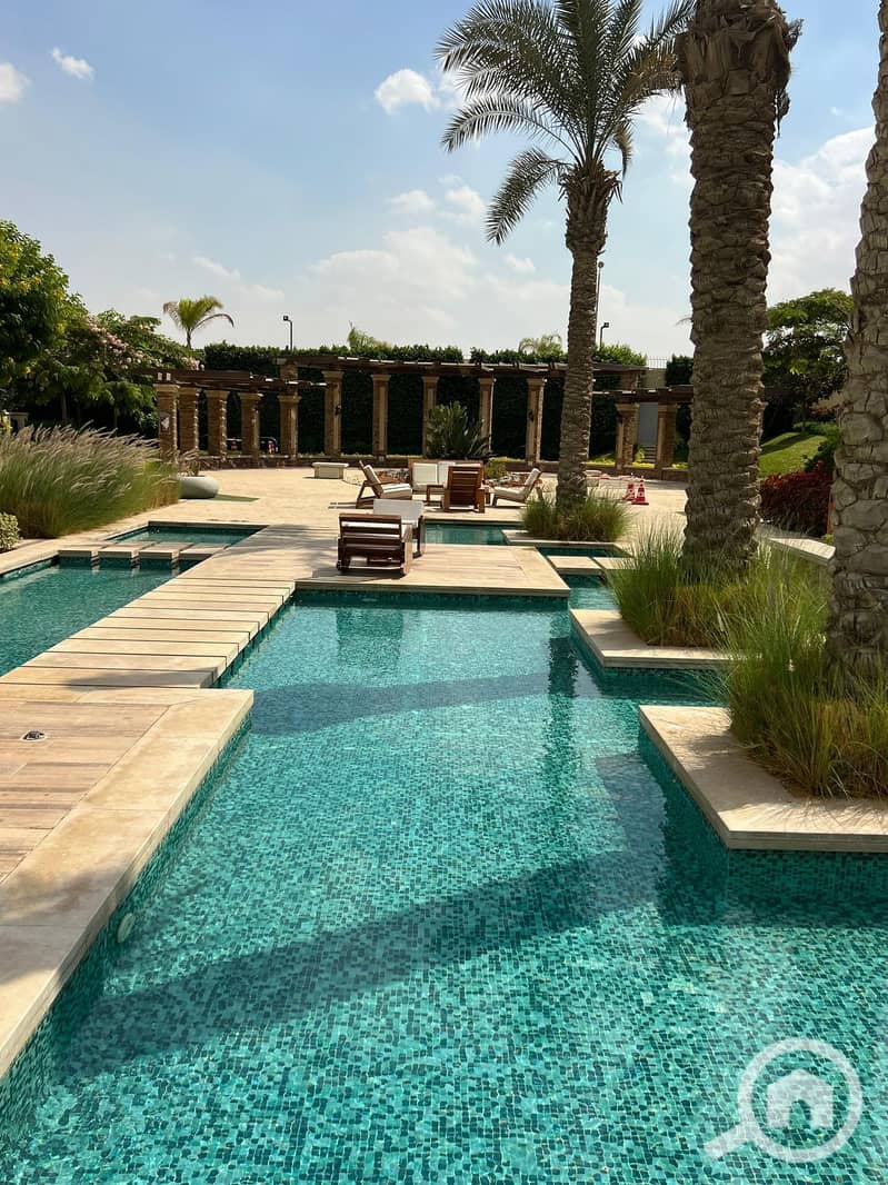 4 WhatsApp Image 2025-11-10 at 1.45. 30 PM (1). jpeg