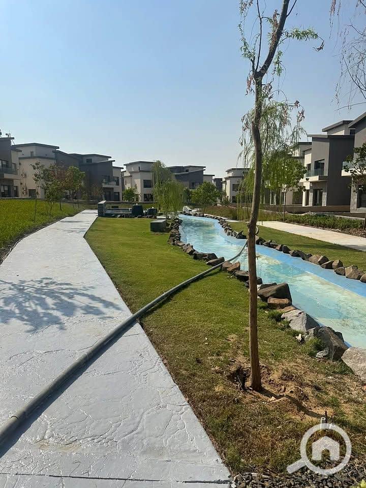 13 564258491_840470121657081_1451999126656630258_n. jpg