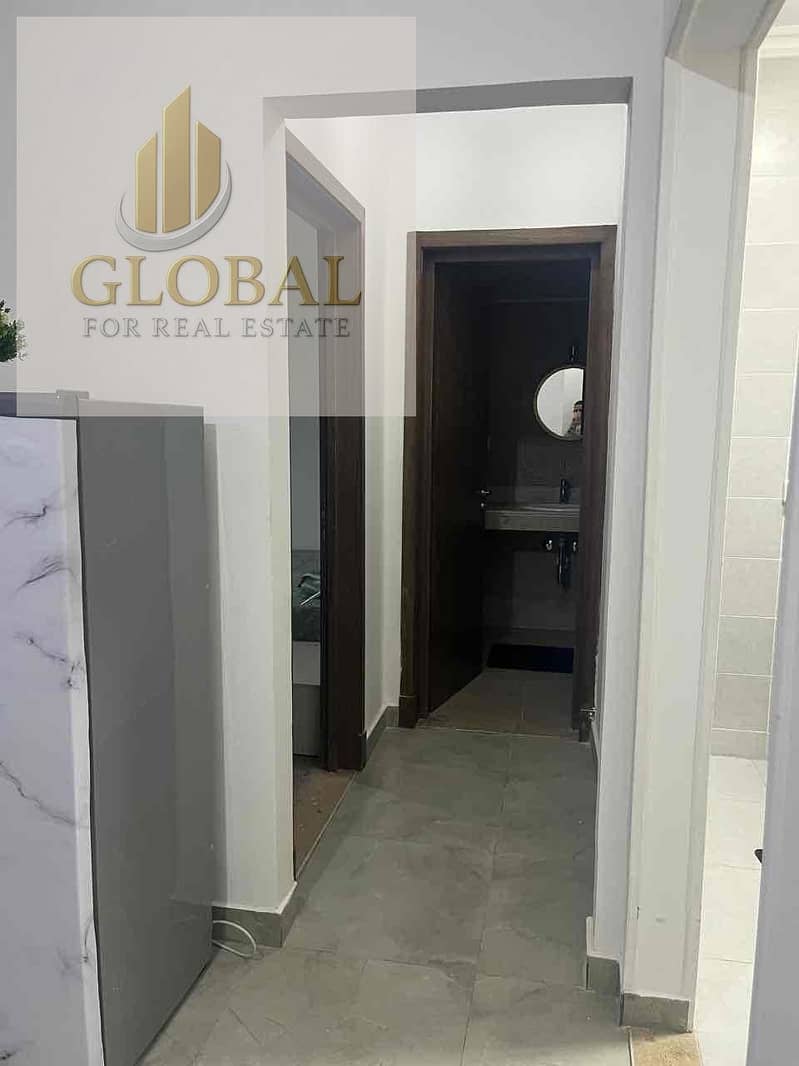 3 17fff0fa-a174-4a22-8acc-68e3c666608c. jpg