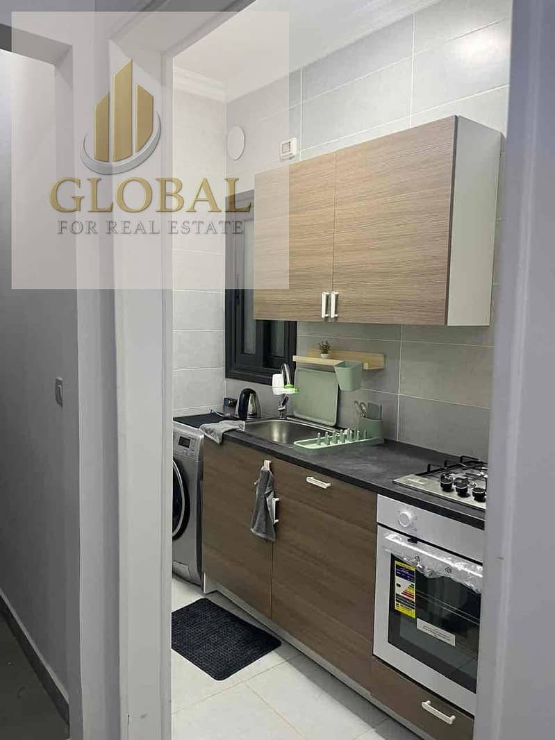 4 892c7cdc-6741-4259-bb0a-836ffcdcef26. jpg