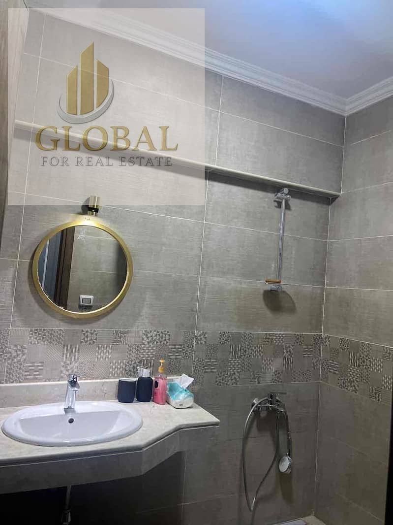 9 33a5bc16-5921-4fa9-882e-1aa665b199da. jpg