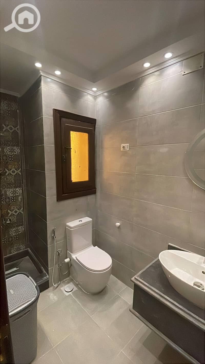 9 48898F8C-8560-4D20-A7D3-F3075D7DFD5C. jpeg