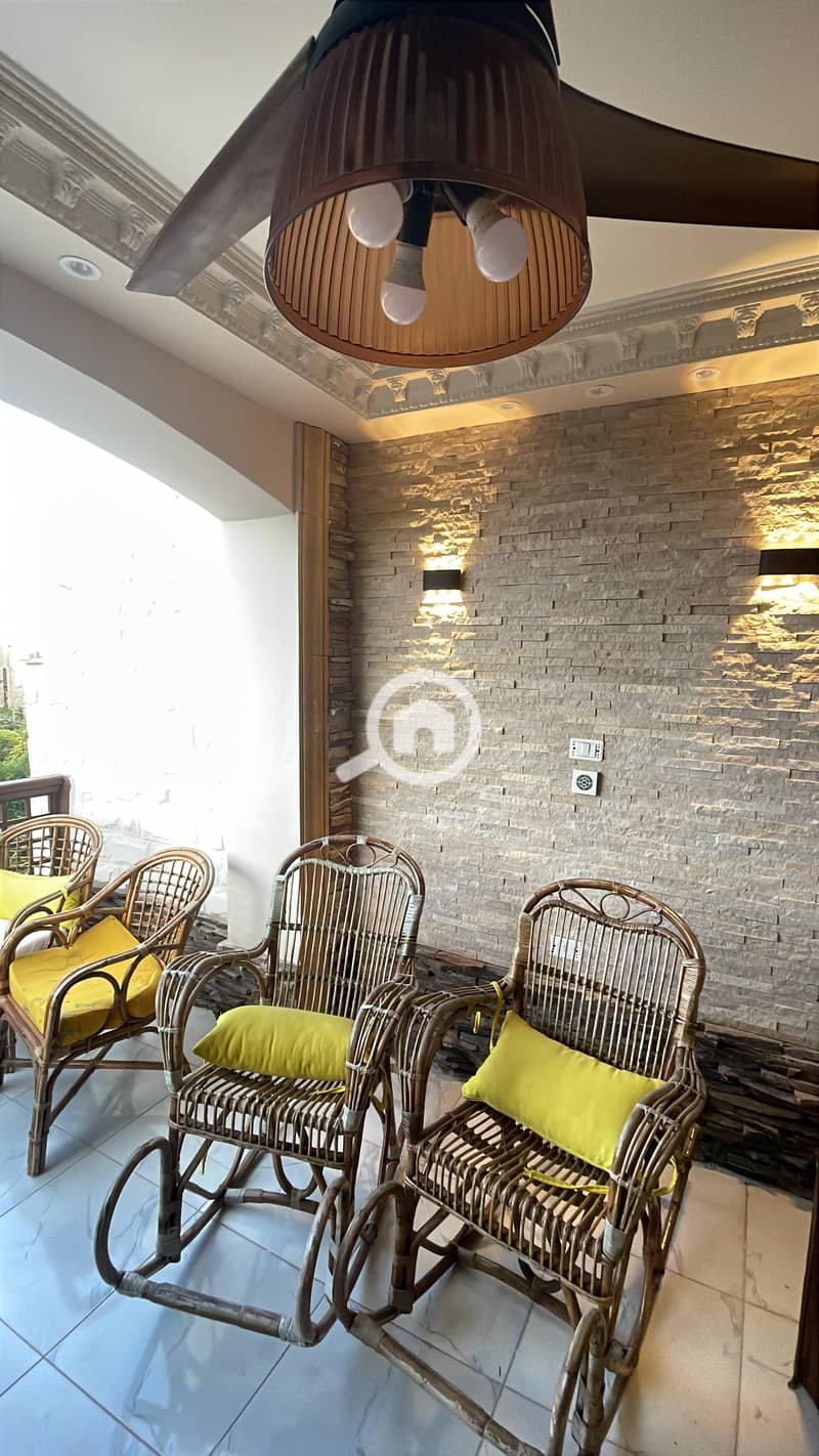 12 270C3EA1-6117-4AE0-99D7-63B55F6AE6A1. jpeg