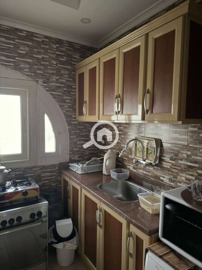 7 C84E58F3-7A0D-4E76-BC97-8DF4D8A11BA7. jpeg