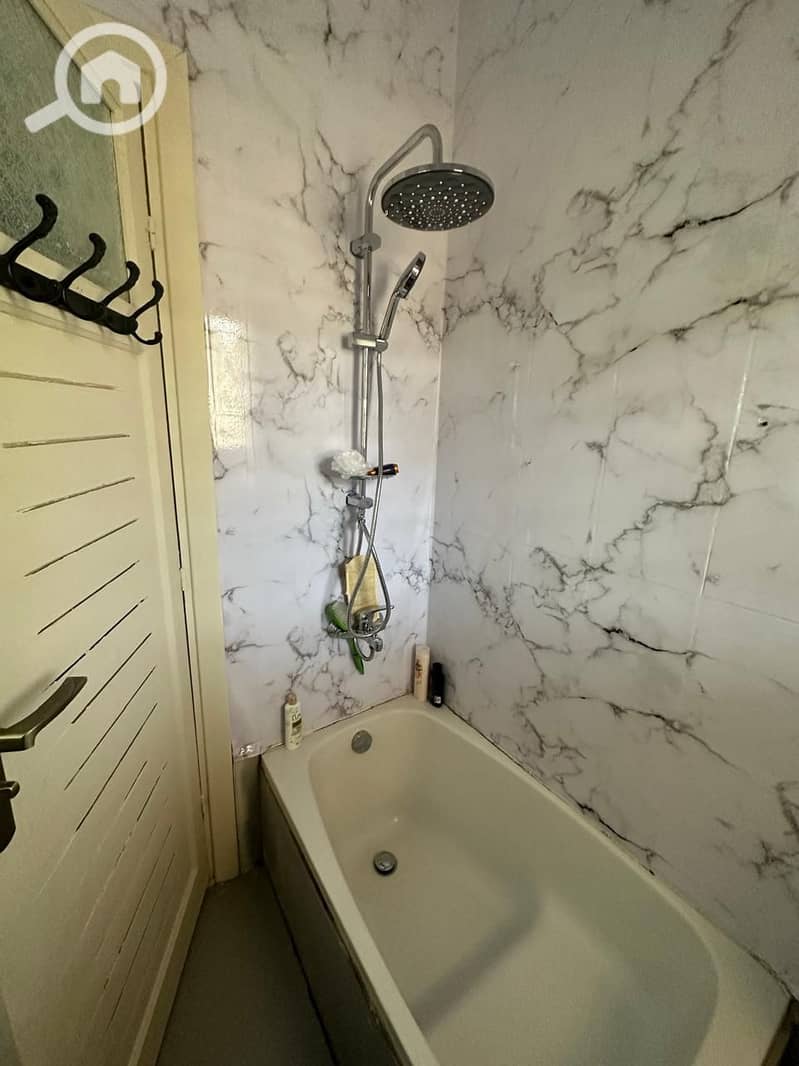 19 EE748E1E-5C05-402D-8B7D-8021543D5671. jpeg