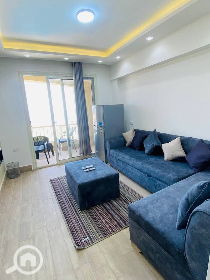 5 995ea32f-d8ef-4634-a815-a684c17864cd. jpg