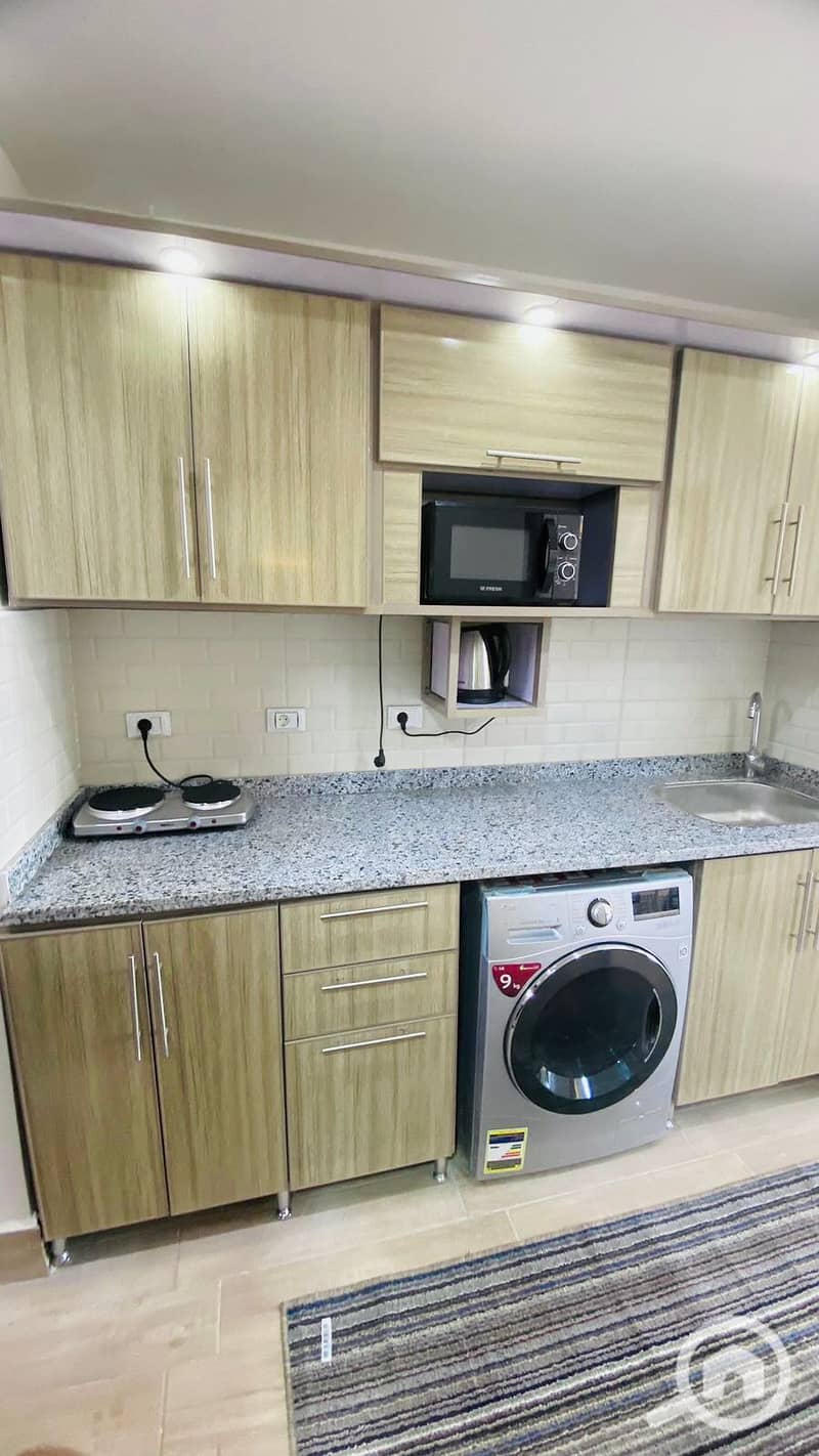 6 b130b146-79c7-454b-8540-067a1433b9e7. jpg