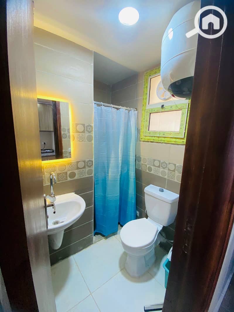 8 36c22169-4ded-4e2f-8302-c4ae569d4e10. jpg