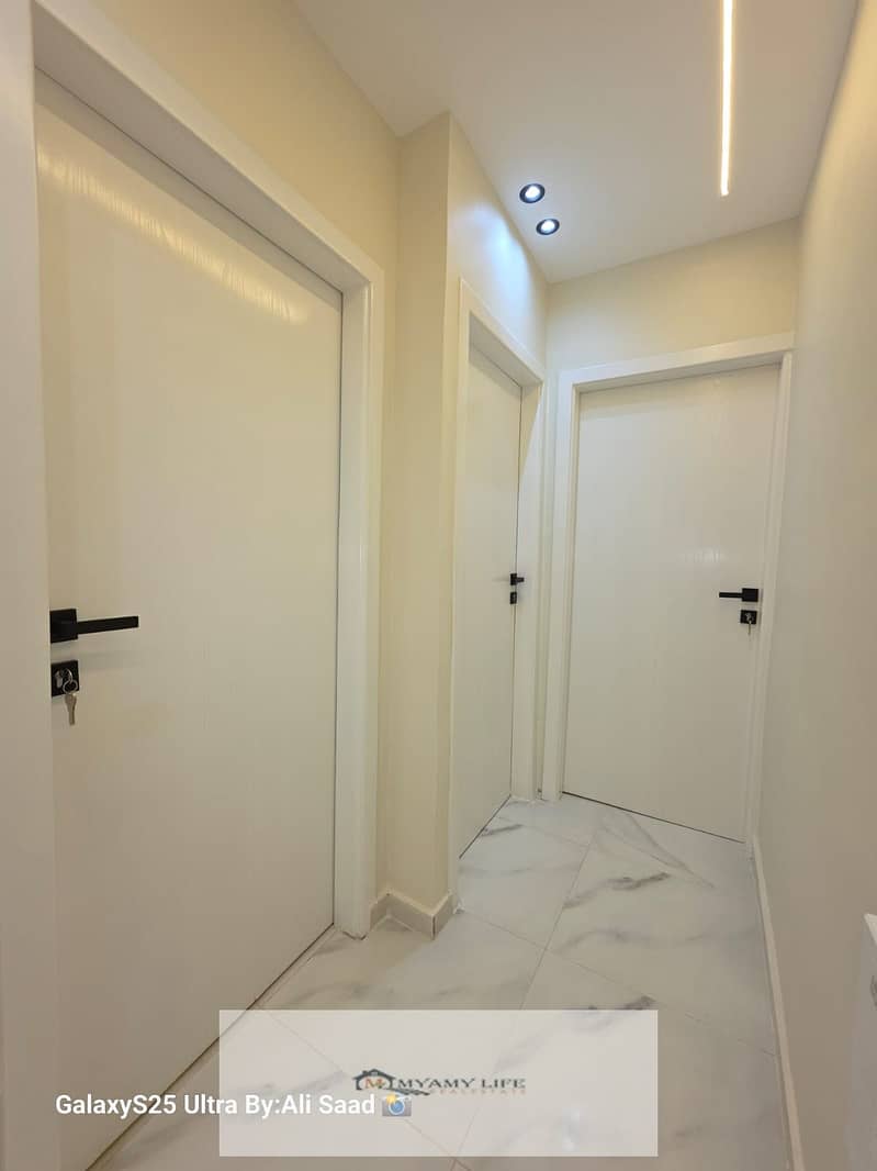 13 WhatsApp Image 2025-11-27 at 19.58. 00_fdbae184. jpg