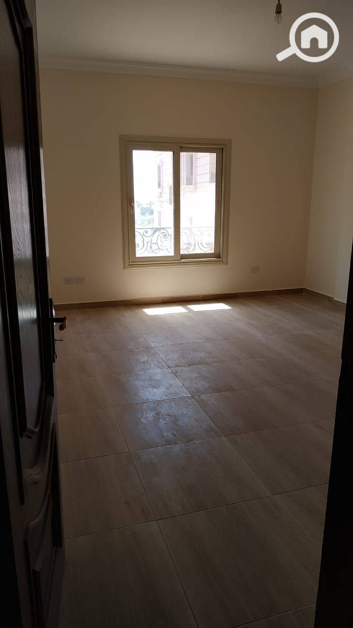 6 WhatsApp Image 2025-11-27 at 22.42. 04_a1970c7e. jpg