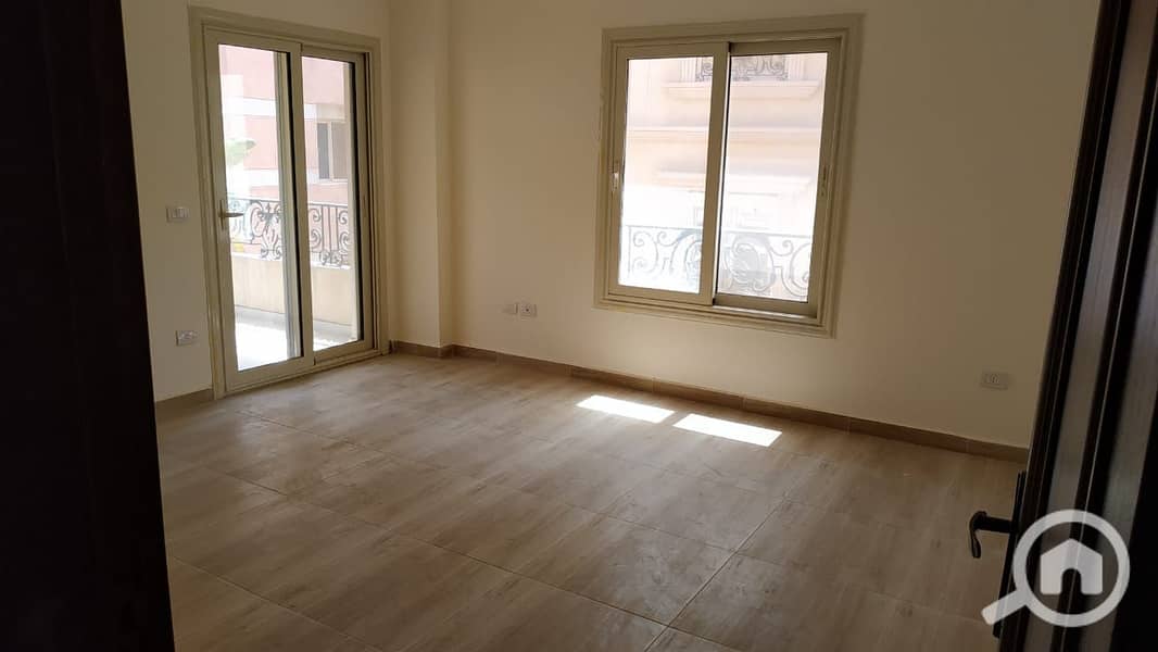 9 WhatsApp Image 2025-11-27 at 22.42. 05_c79ebd04. jpg