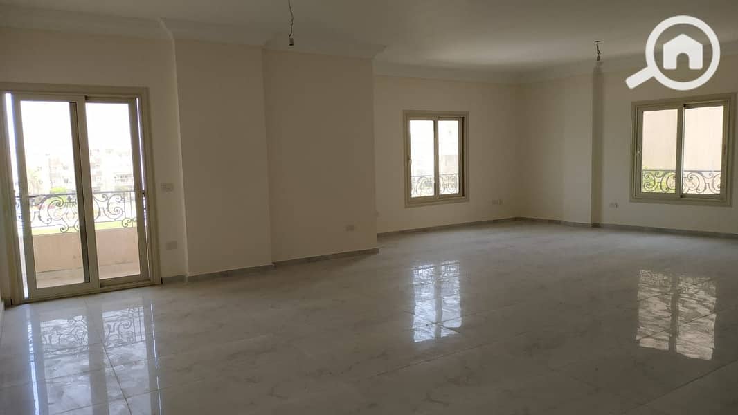 11 WhatsApp Image 2025-11-27 at 22.42. 08_44e7b97c. jpg