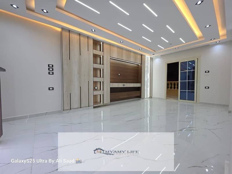 16 WhatsApp Image 2025-11-27 at 16.12. 30_e9300b93. jpg