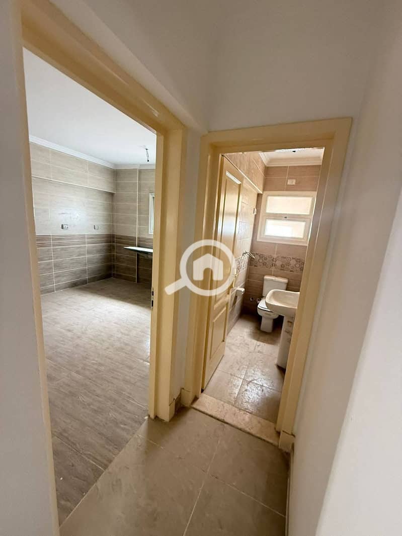 6 572788756_1464043712390867_7486390156422210709_n. jpg