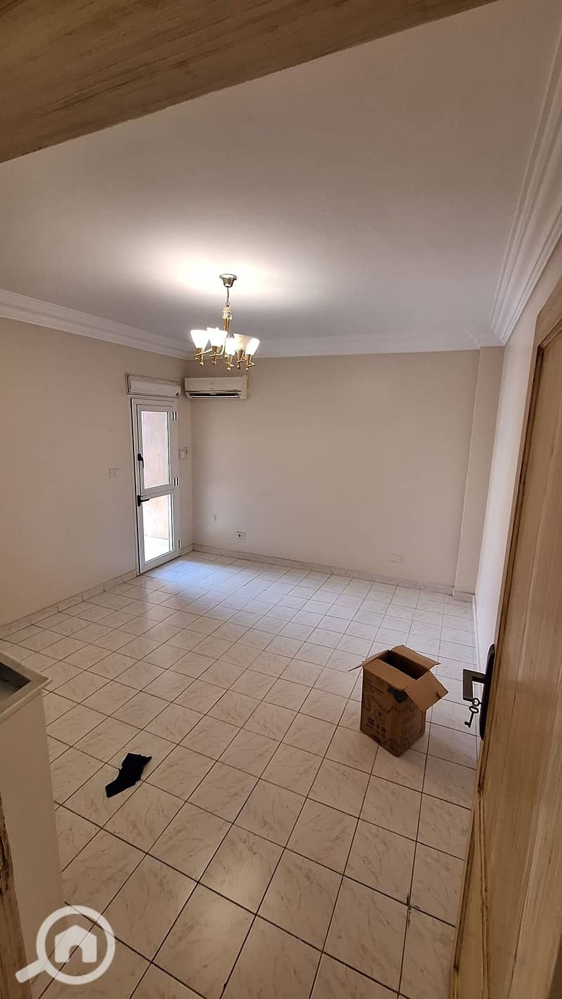 9 574562563_1467977998664105_3340417543435058706_n. jpg