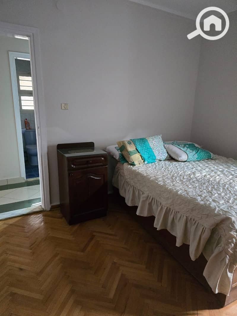 10 2dc5b3ba-85b1-43a3-a87d-d35e5152a10f. jpeg