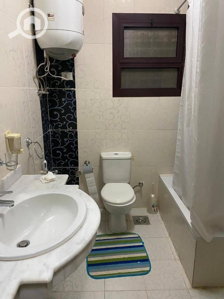 8 photo_5839211869929934141_y. jpg