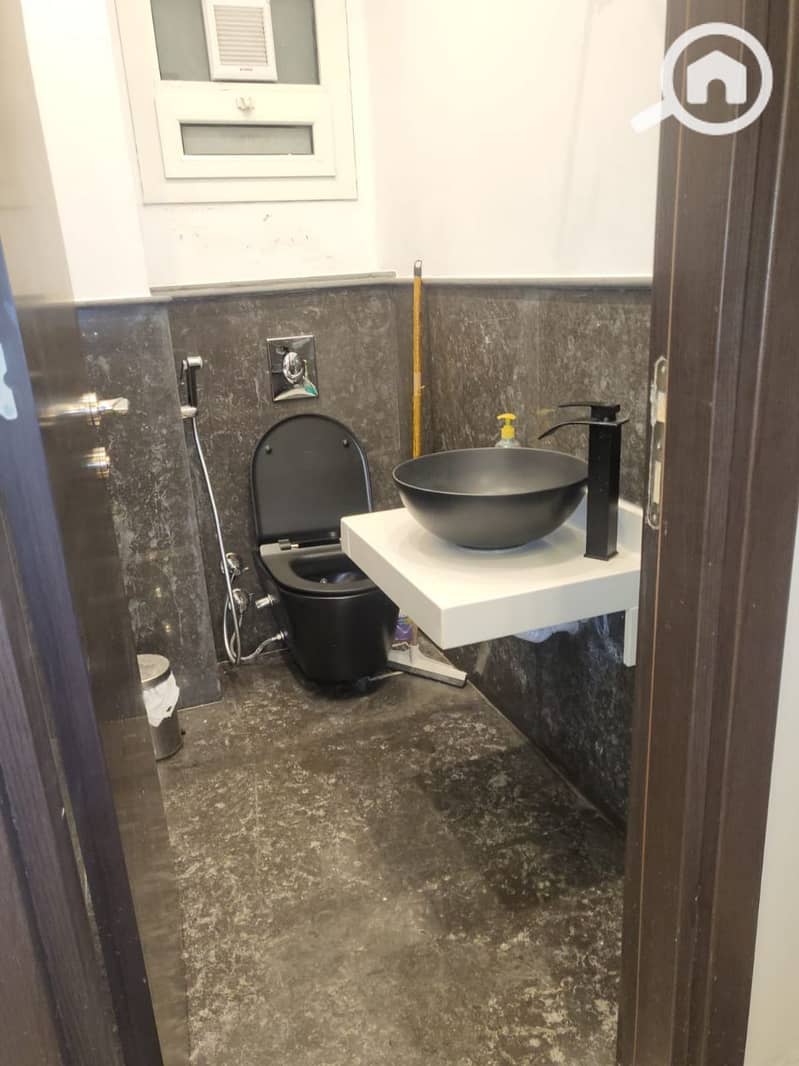 5 photo_5839211869929934126_y. jpg