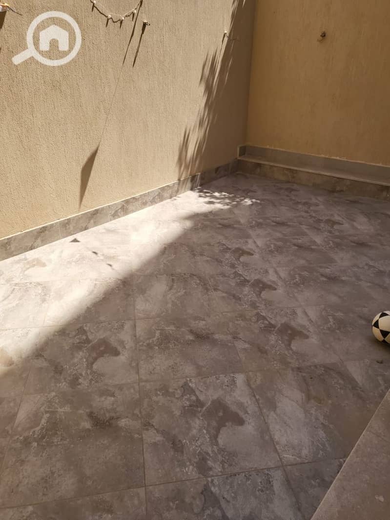 6 photo_5839211869929934128_y. jpg