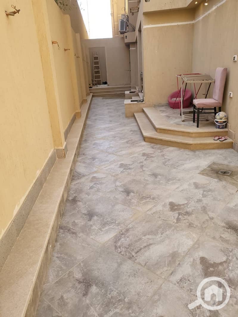 8 photo_5839211869929934130_y. jpg