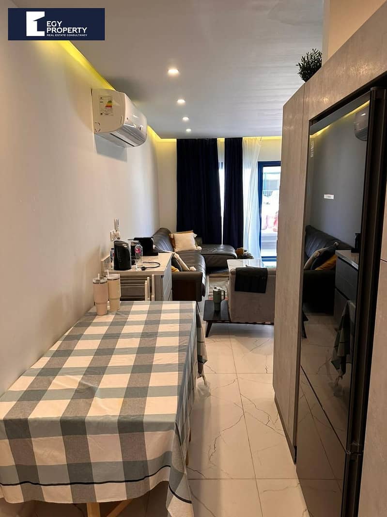 6 _files_31268399-BDCE-4834-816F-AB867AD2E711. jpeg