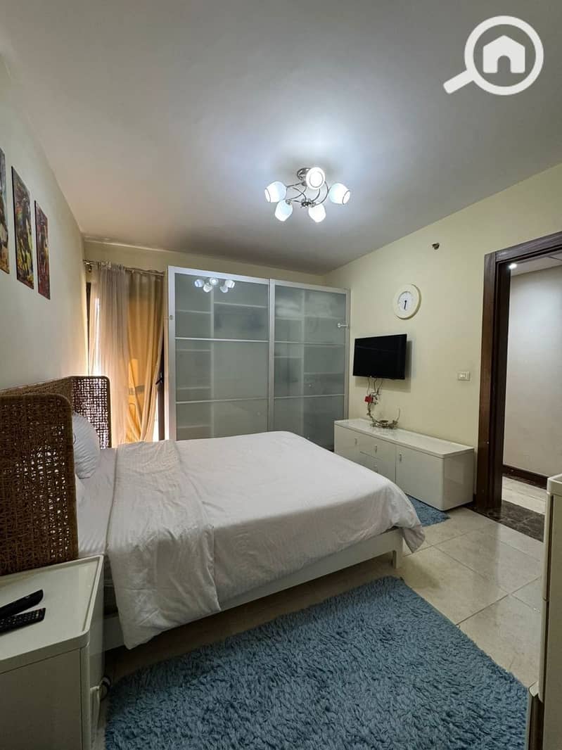 6 photo_5839211869929934101_y. jpg