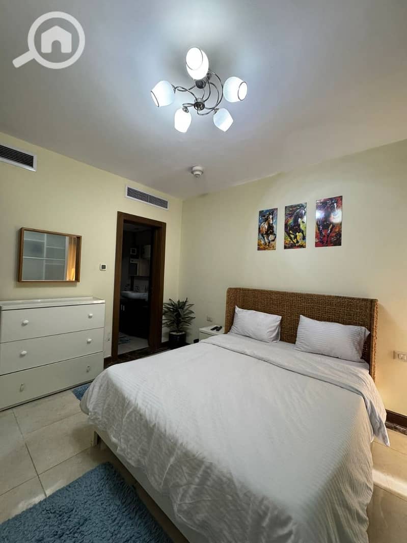 7 photo_5839211869929934104_y. jpg