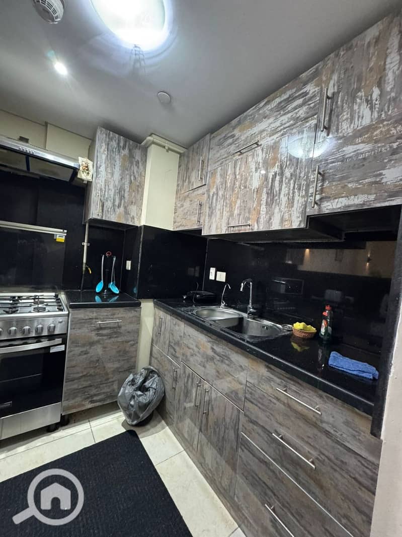 18 photo_5839211869929934111_y. jpg