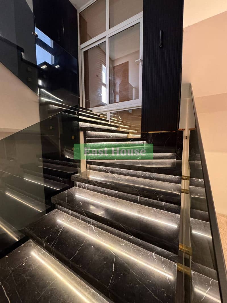 5 153860c2-8645-4007-a7d7-8e166f4c96a2. jpg