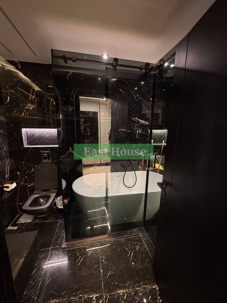 6 4ea5eaf9-bb16-483d-8758-18f2bcdde79b. jpg