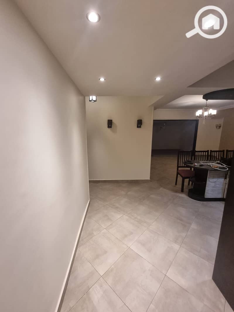 7 f600f5f7-dd6a-491a-ba05-5ef941acbcc1. jpeg